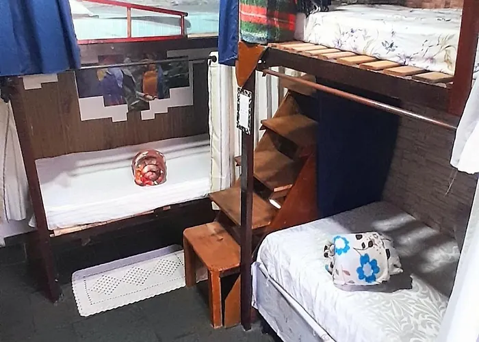 Hostel Em Itaipuacu Proximo A Praia E Terminal Da Rua 01